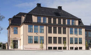 Høybraten skole